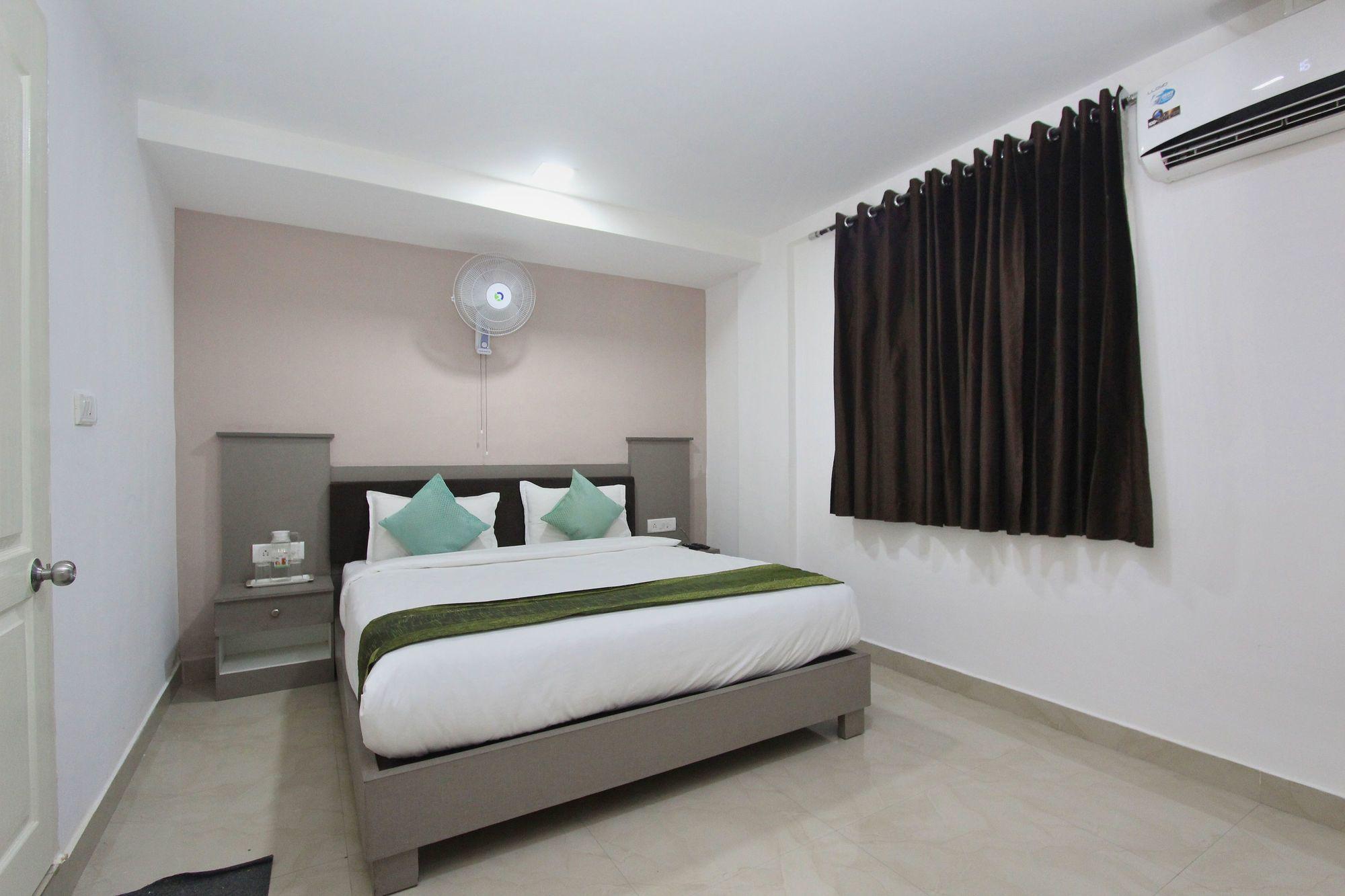Oyo 4290 Silicon Suits Bangalore Ngoại thất bức ảnh